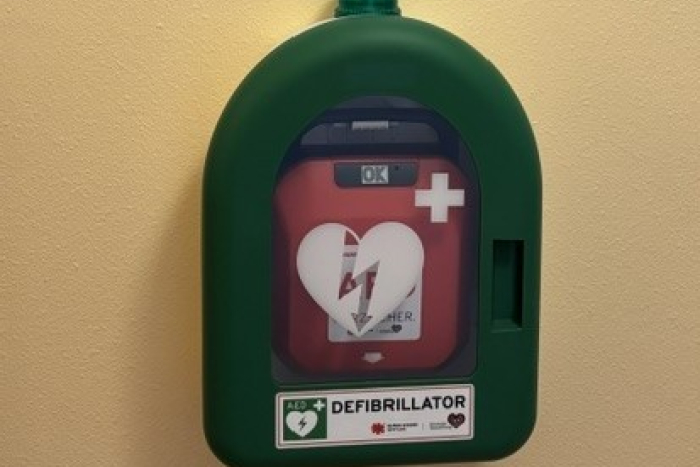 Defibrillatoren in den Schulhäusern am Standort Strausberg